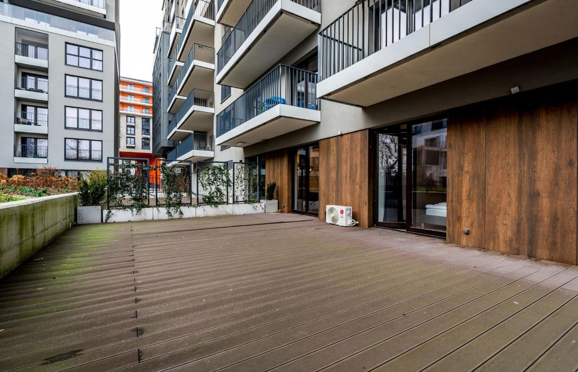 Rent Like Home - Walonska 15 Wroclaw Luaran gambar